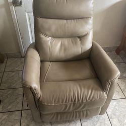 Recliner!