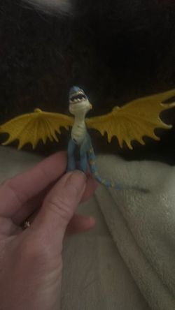 How to train a dragon toy  vintage figure