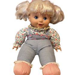 Happy Hugs Doll 1998 Playmates Talks Working