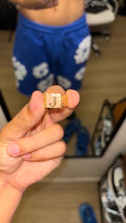 Gold ring