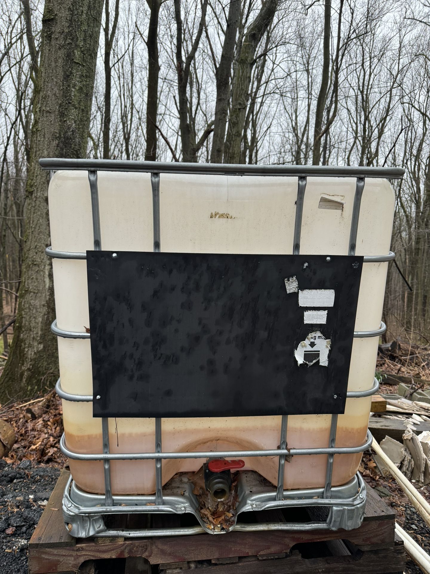 Home Heating Oil Storage Tank