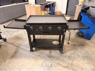 Members Mark 4-Burner Gas Griddle New Open Box Only $129.99