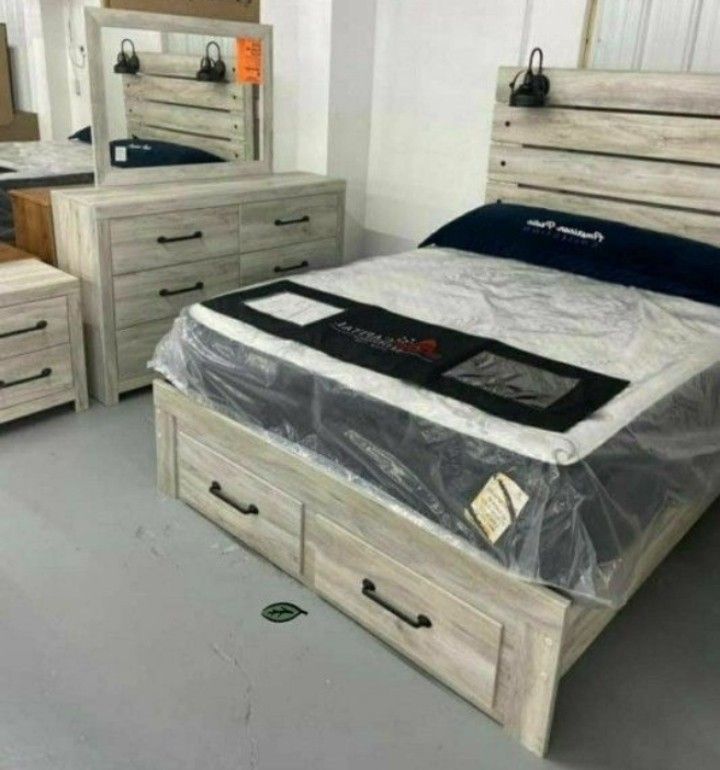 Cambeck Whitewash Footboard Storage Bedroom Set Same Day Delivery