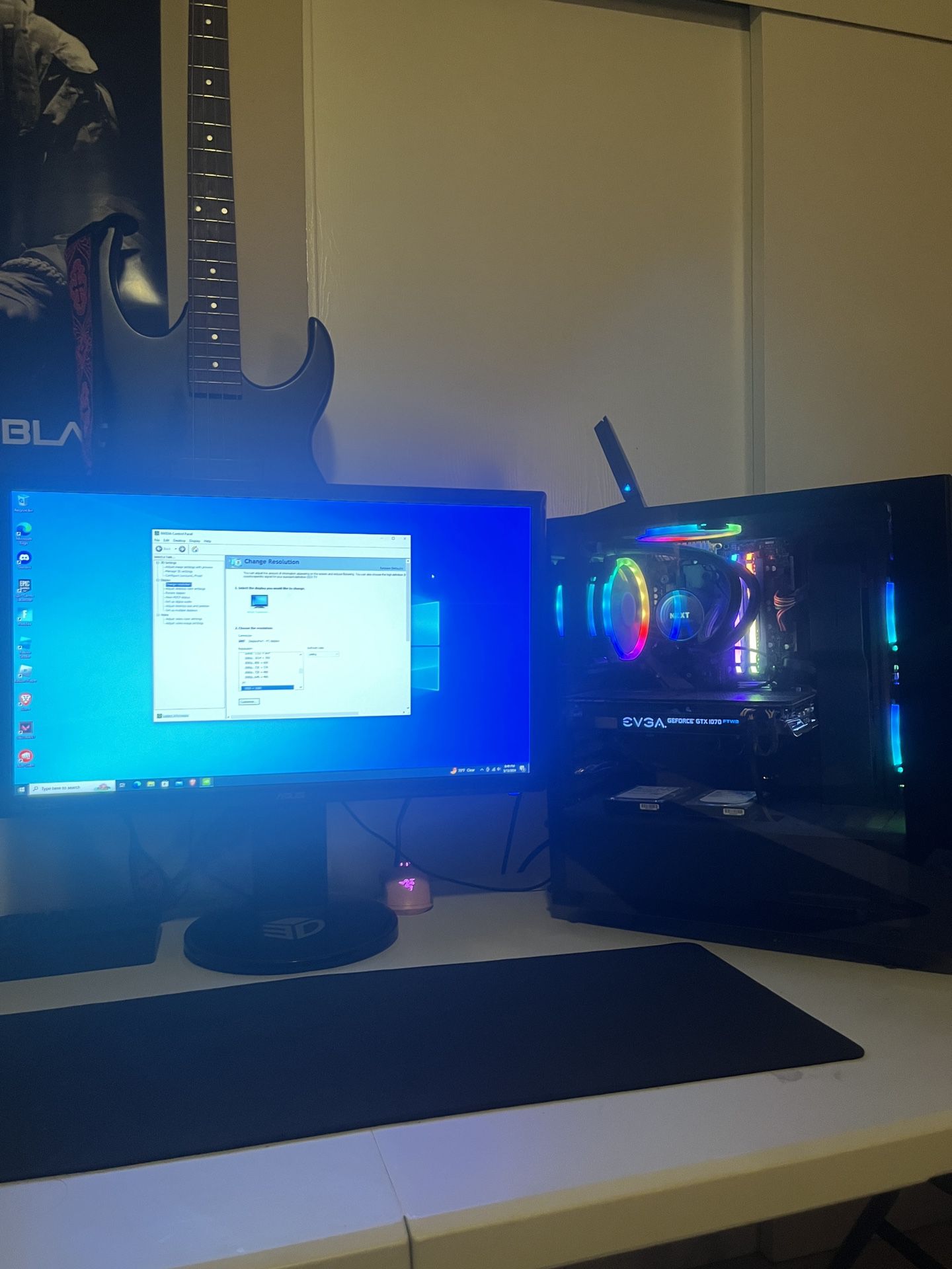 Gaming PC Setup (PC & Monitor