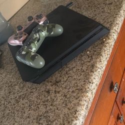 PS4 Pro 