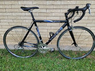 Trek SLR 1500 road bike