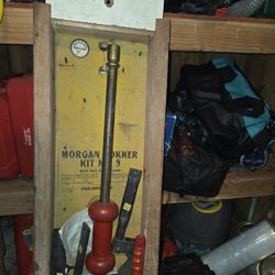 Vintage Tommy Knocker Kit No.9