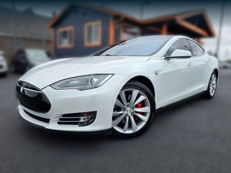 2015 Tesla Model S