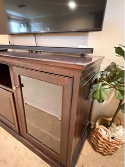 FREE CABINET