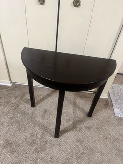 Dark wood demilune console table details in the photos pickup Gaithersburg md20877