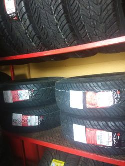 🎈hoy sábado tenemos🎇 los mejores🚛 descuentos en todas las🎈 llantas nuevas y rines en especial 🚛visítenos trabajamos los 7 días de la semana