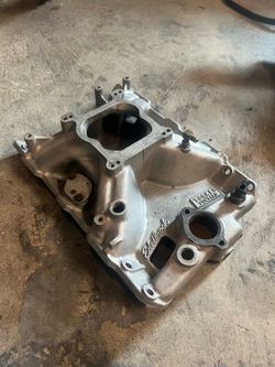 Pontiac Edelbrock Torker Intake Manifold