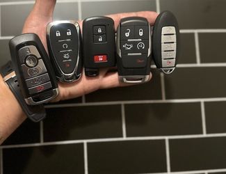 Car Keys , Keyless Entry , Keyless System , Fobic Key