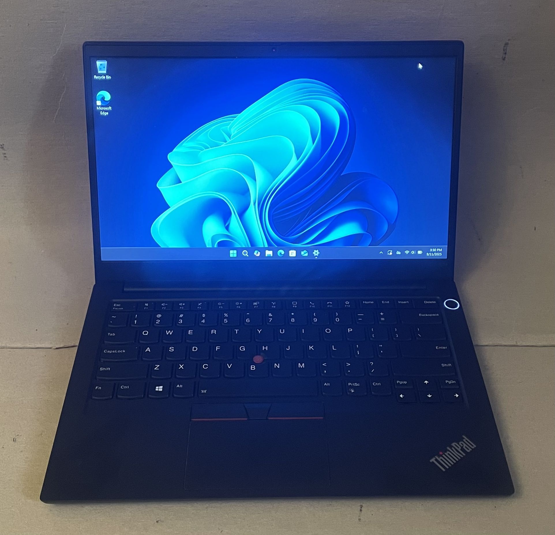 Lenovo ThinkPad E14 Laptop PC