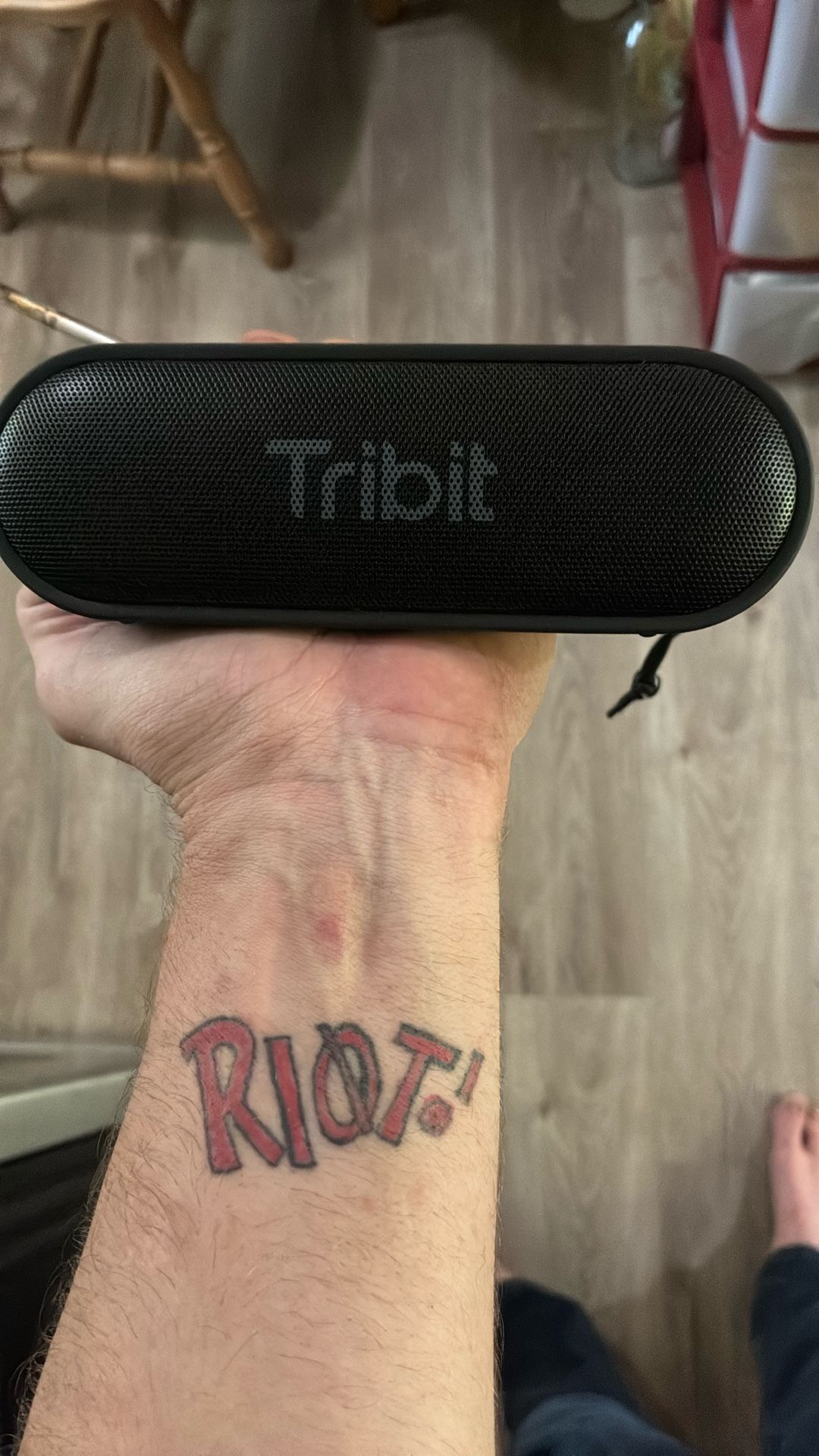 40 Dollar Speaker 15 Cash
