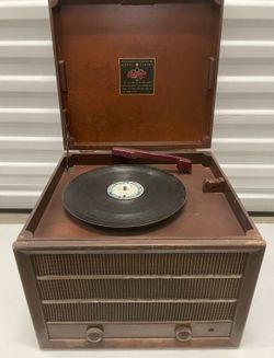 General Electric Model 12 Electronic Reproducer Tube Record Player Wood Cabinet