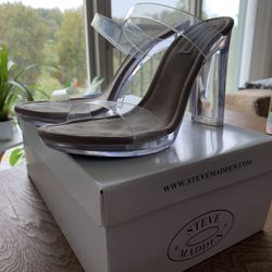 Steve Madden Glassy Heel Sandal - Suede Soles - Size 9