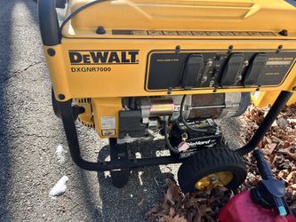 DEWALT DXGNR 7,000-Watt Electric Start Gasoline Powered Portable
