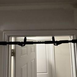 Pull Up Bar