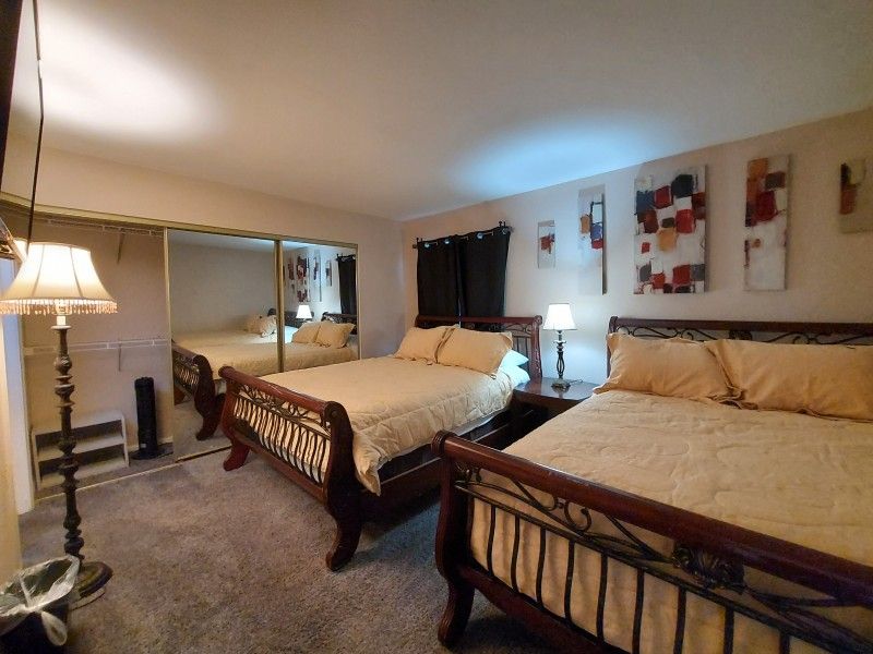 1 Queen Size Bed Box Spring Frame For Sale In Las Vegas NV OfferUp 1-queen-size-bed-box-spring-frame-for-sale-in-las-vegas-nv-offerup