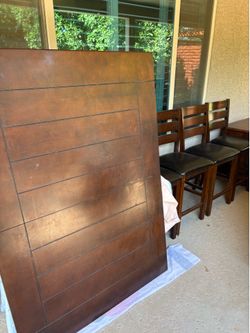 Tall dinning table and 6 chairs
