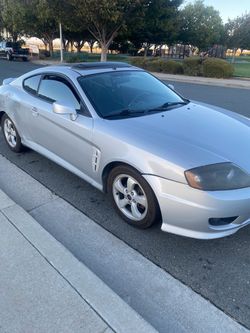 2005 Hyundai Tiburon