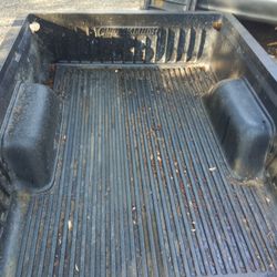 Chevy S-10 Bedliner