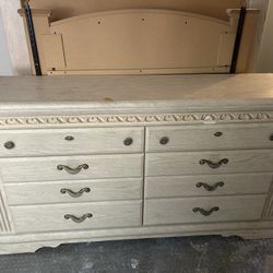 Master Bed And Dressers