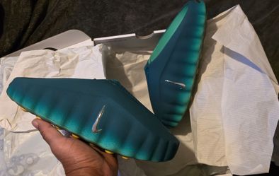 Nike Mind 001 Slides "Geode Green" sz 10