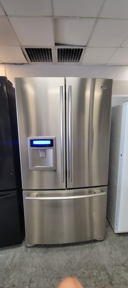 Kenmore French Door Fridge – Stainless, Ice/Water Dispenser