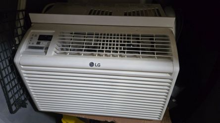 Air condition 6,000 BTU