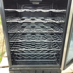 Magic Chef 50 Bottle Wine / Beverage Cooler