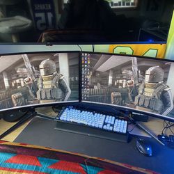 (2) 27in Curved 165hz Gaming Monitors 
