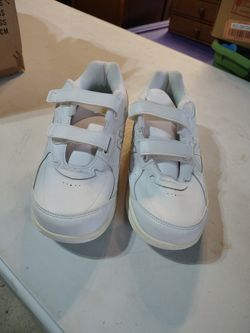 New Balance Shoes Size 9 Maybe War Once