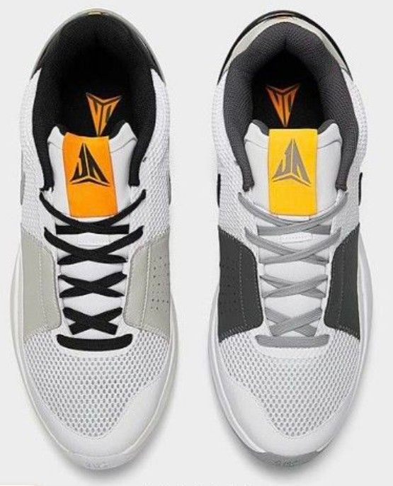 NIKE JA 1 BASKETBALL SHOES size 10