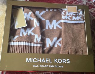Michael Kors Hat, Scarf and Glove Set