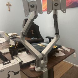 Mount It -Desk Mount 