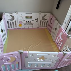 Baby Playpen | MAT IS NOT INCLUDED. 
