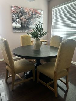 Potter Barn Table