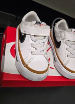 Nike Toddler Sneakers 6c