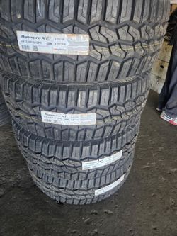 35x12.50r18 hankook xt