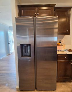Samsung Standard Depth Side-by-Side Refrigerator Stainless Steel