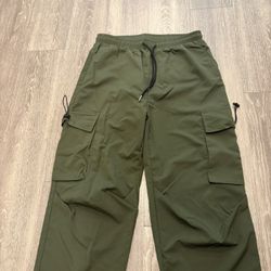 green cargo pants
