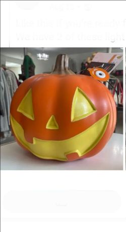 2 Lighted Halloween Pumpkins