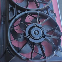 05-14 Chevy Silverado, Tahoe / GMC Sierra, Yukon / Cadillac Escalade Dual Radiator Fan