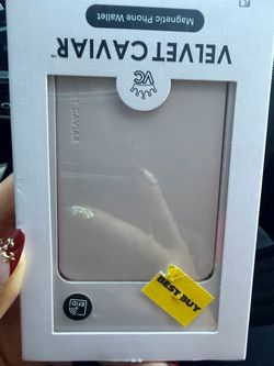 Magnet phone wallet