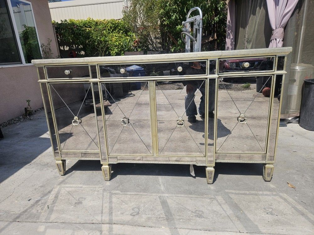 Beautiful Mirrored Horchow Buffet Cabinet