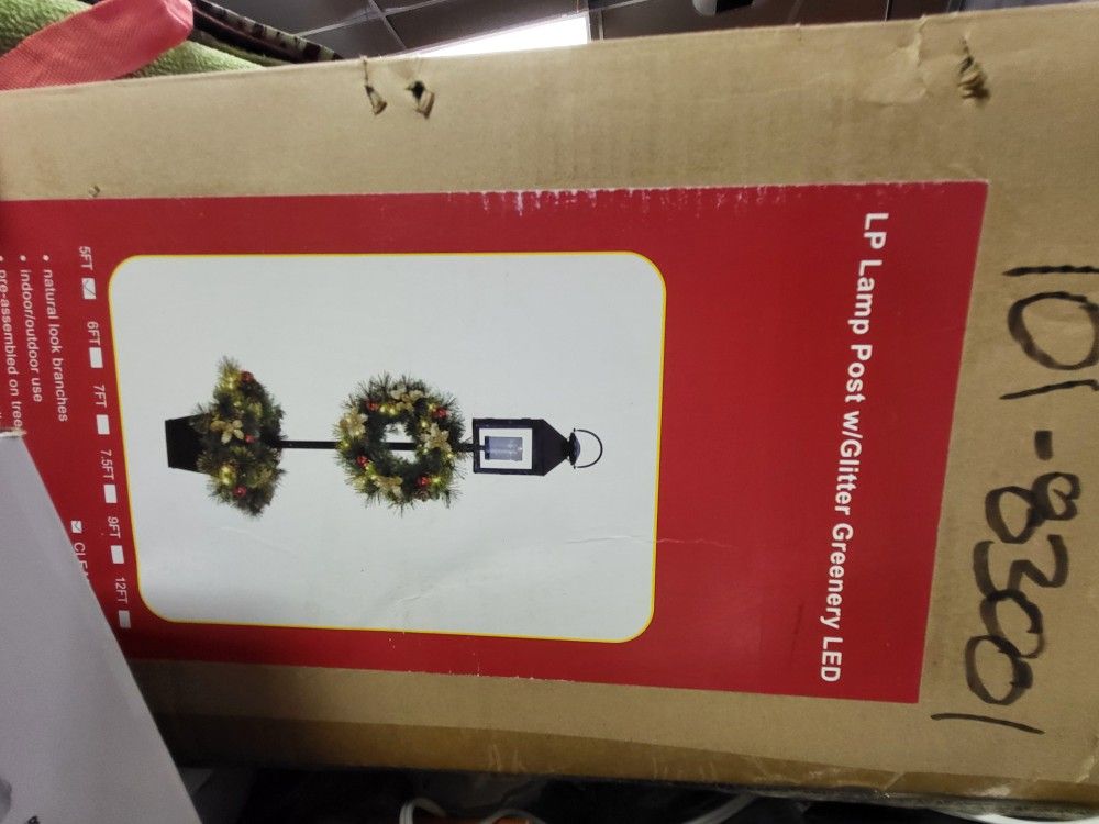 Glittered LEDlamp Post 5 Ft Neew