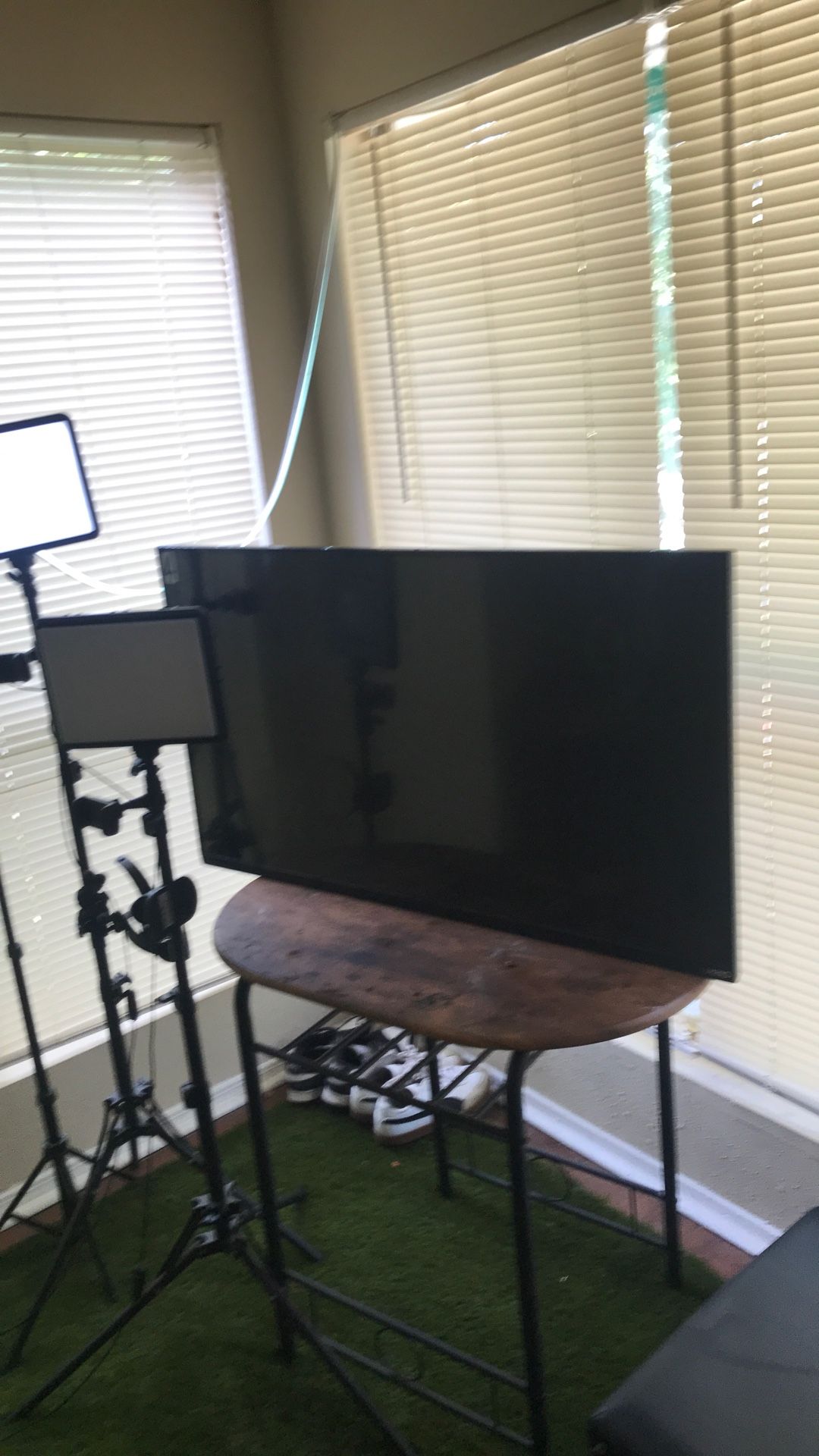 2 40 Inch Vizio TV