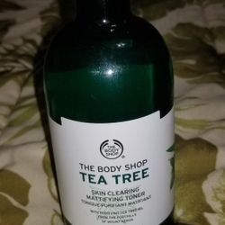 The Body Shop T- tree Skin Clearing Toner - 13.5 oz. 400mL
